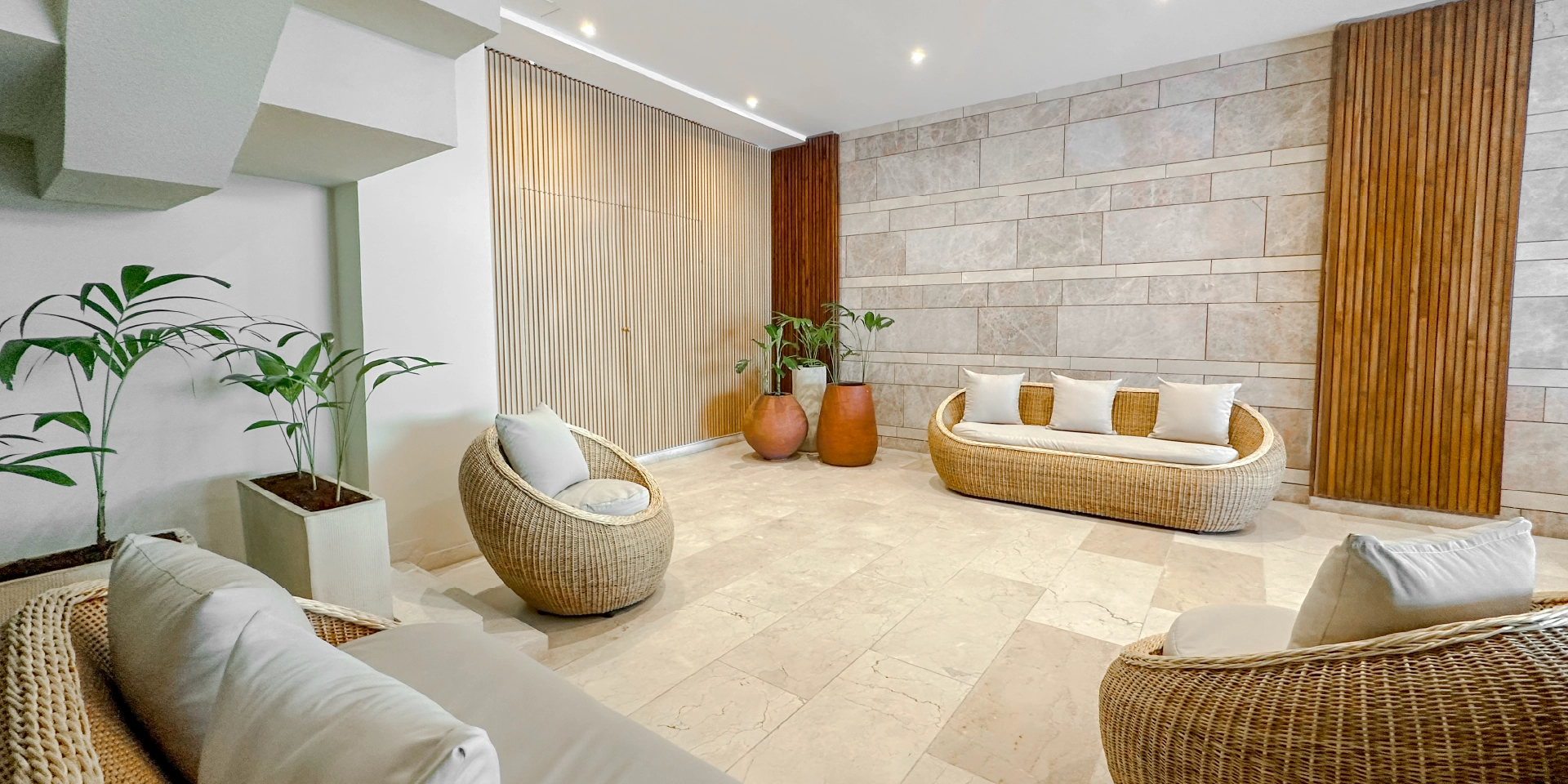 on-vacation-colombia-destino-nacional-san-andres-hotel-caribbean-sala-de-espera-usuarios.webp