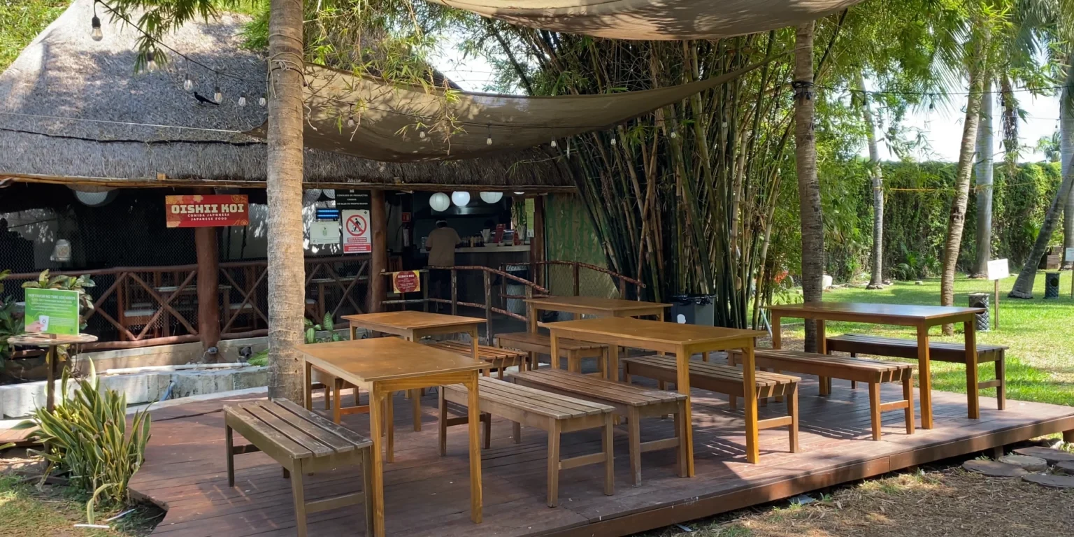 on-vacation-colombia-destino-cancun-hotel-dos-playas-restaurante-jardines-1536x768-1.webp