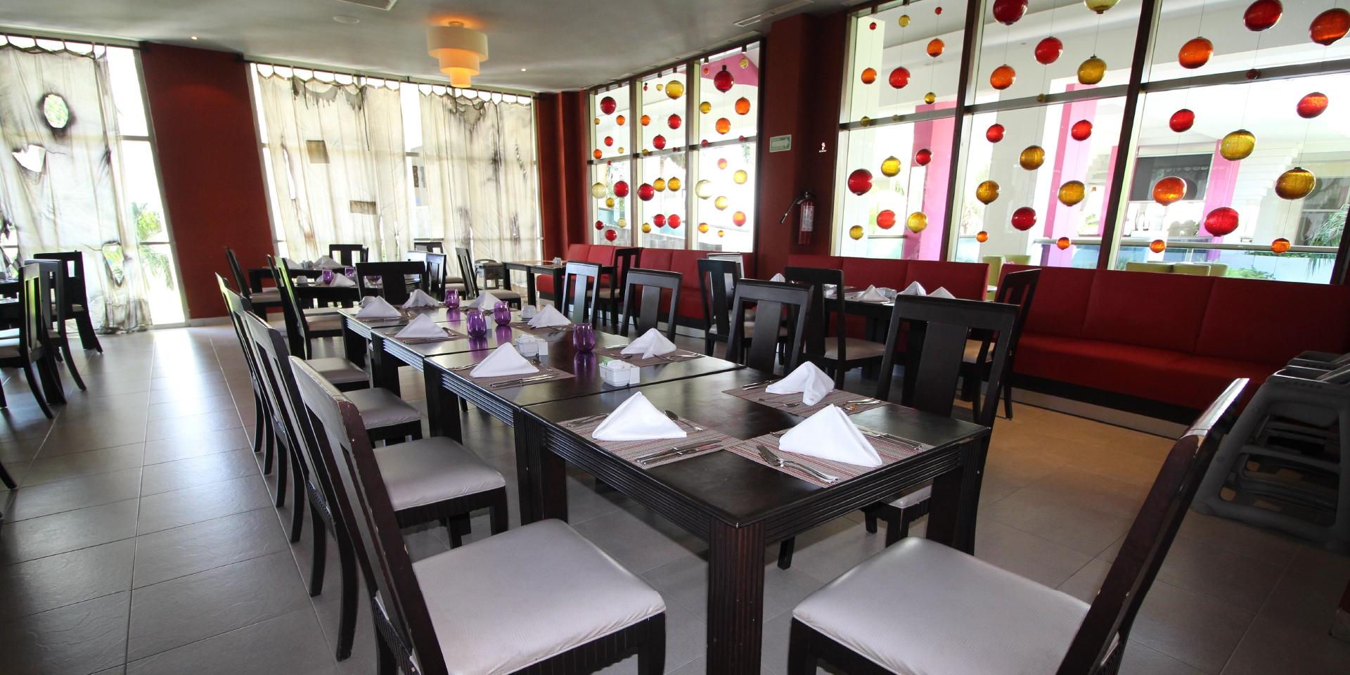 on-vacation-colombia-destino-cancun-hoteles-princess-restaurante-02.webp