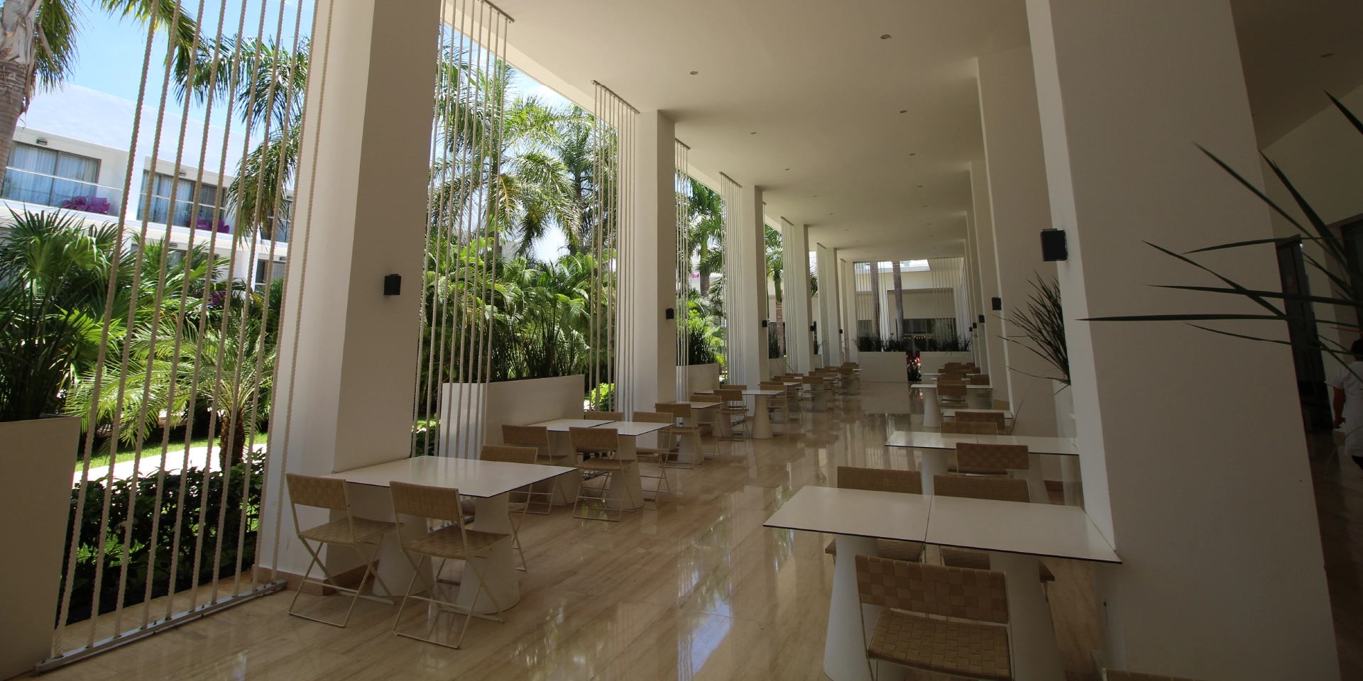 on-vacation-colombia-destino-cancun-hoteles-princess-restaurante-05.webp