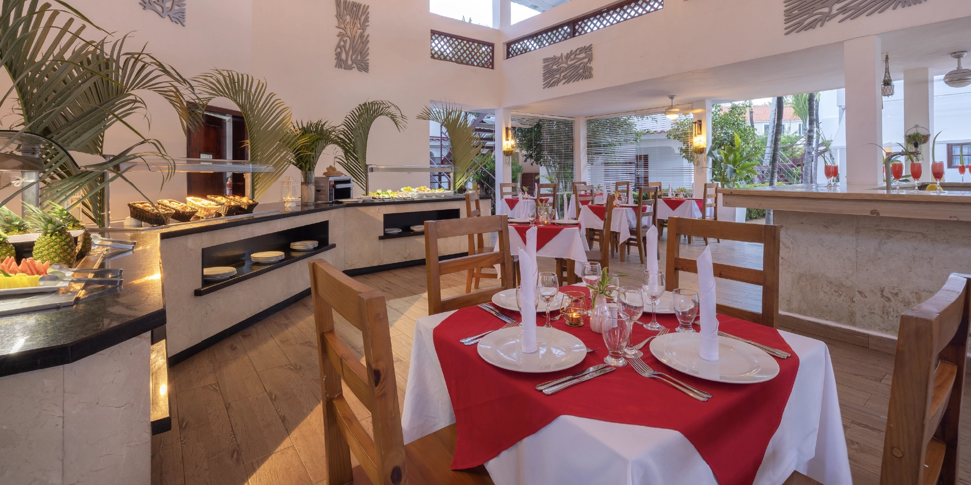 on-vacation-colombia-destino-punta-cana-hotal-whala-bavaro-restaurante.webp